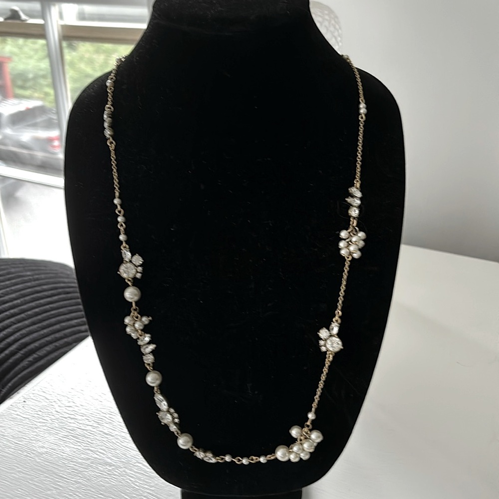 Necklace w pearl and diamonds